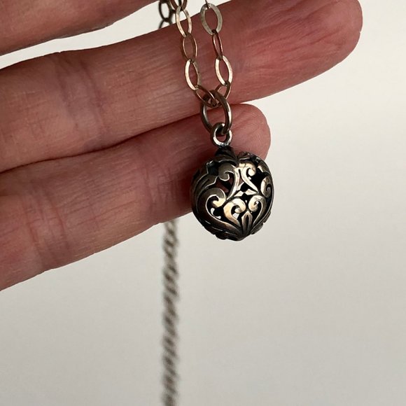 Sterling Silver Necklace with Ornate Pendant 925 - Picture 5 of 12